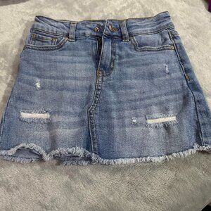 5 for $15 Girls Distressed Denim Skirt - 6/6X